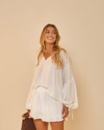 Bata Manga Longa Betina Off White - Imagem 5