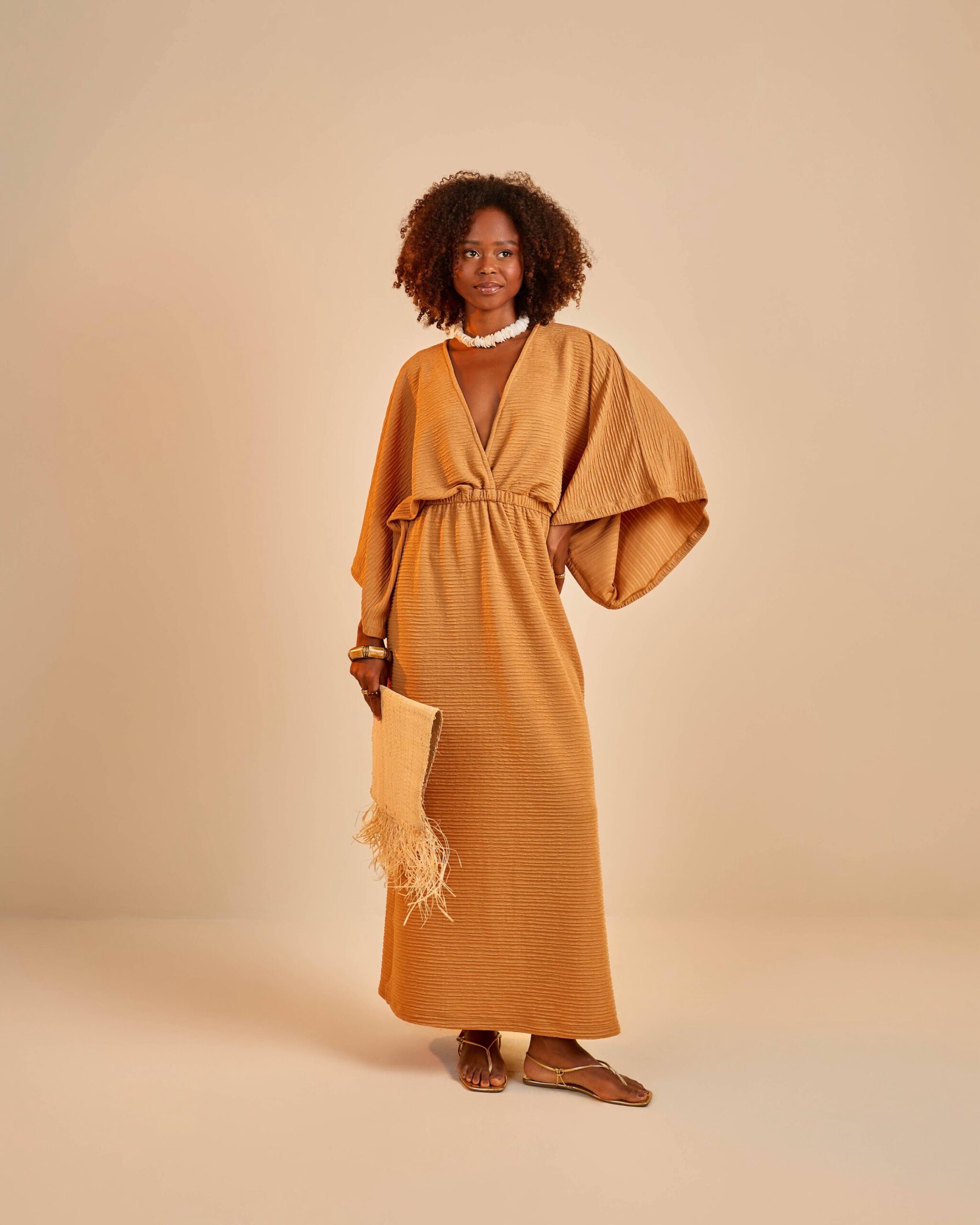 vestido-longo-elegante-antonia-bronze-5_original-3 Vestido Longo Bronze - Imagem 3